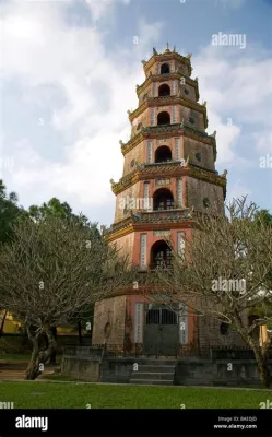 La Pagoda di Thien Mu! Una perla storica e spirituale sul fiume Perfume