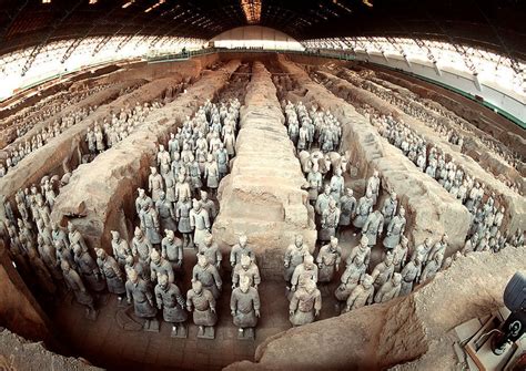 Il Mausoleo di Huang Sheng - Una Sinfonia di Architettura e Storia Antica!